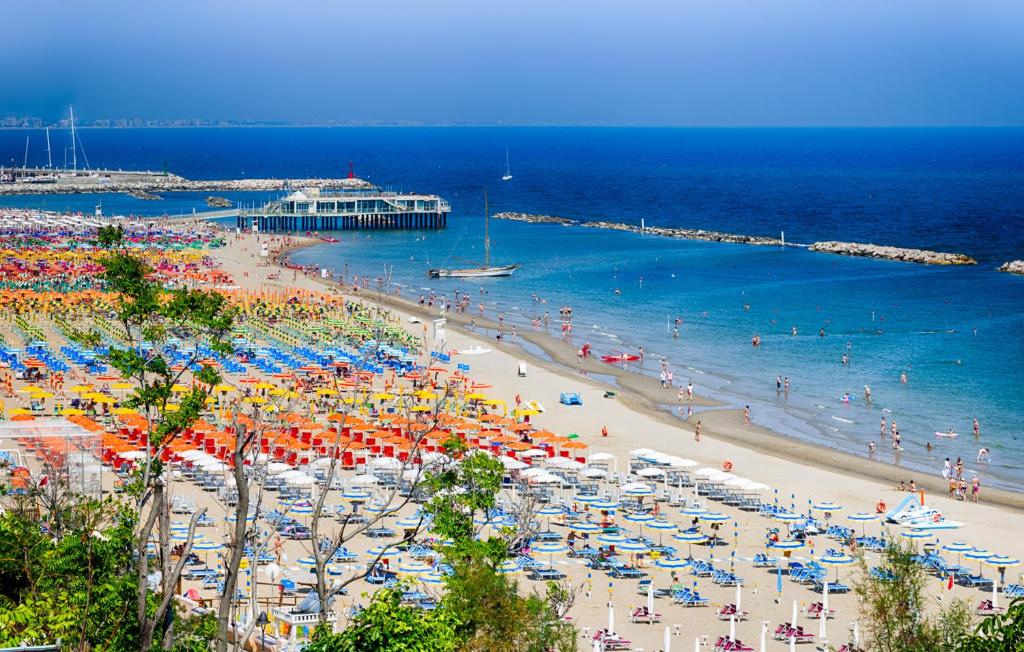 Hotel Adler