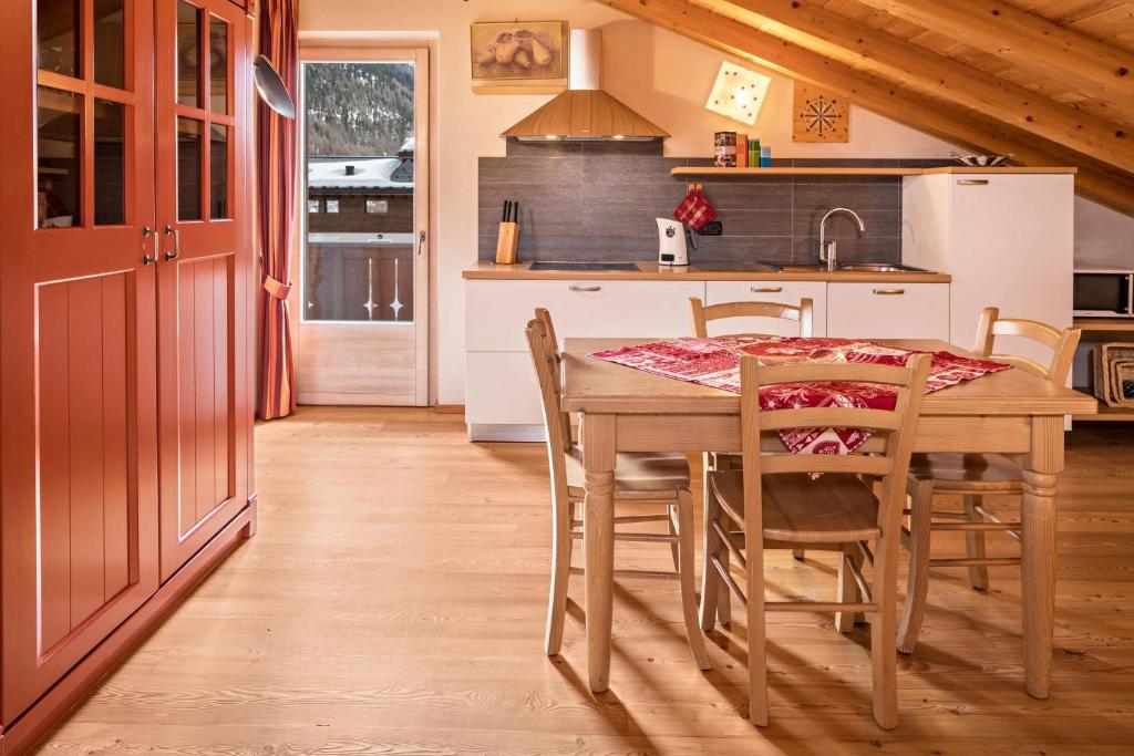 Alpine Rooms and Suites Livigno - Camana Noa -
