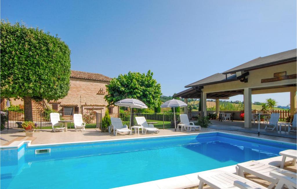 Gorgeous Apartment In Monte Rinaldo With Wifi