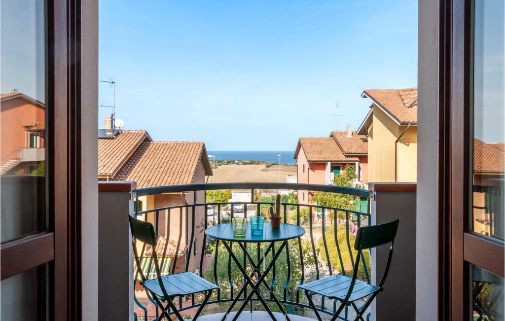 Gorgeous Apartment In San Costanzo With Wifi