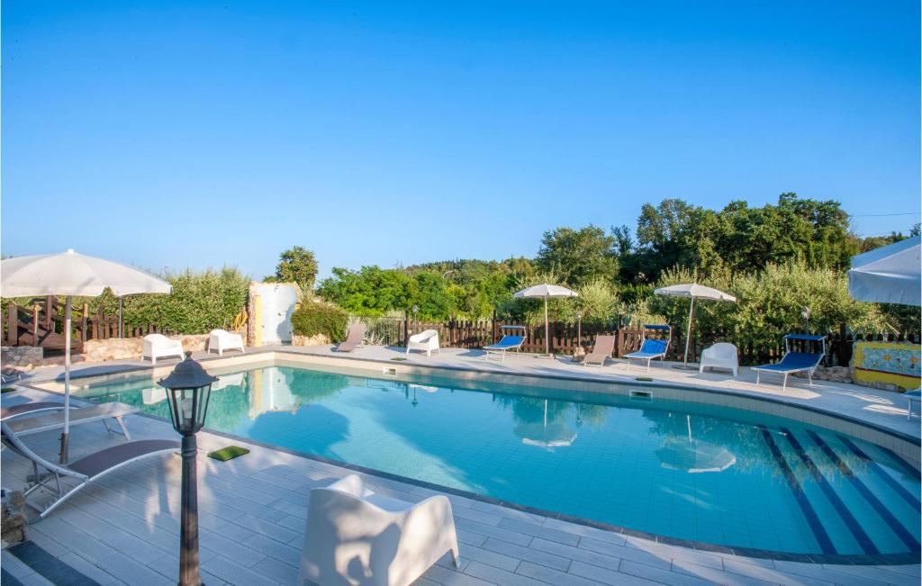 Lovely Home In San Giovanni With Wifi