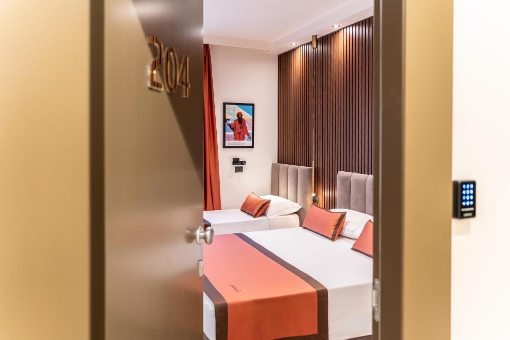 Ambrosia Room