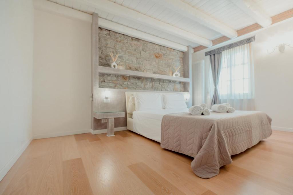 Aphrodite Luxury penthouse with Jacuzzi