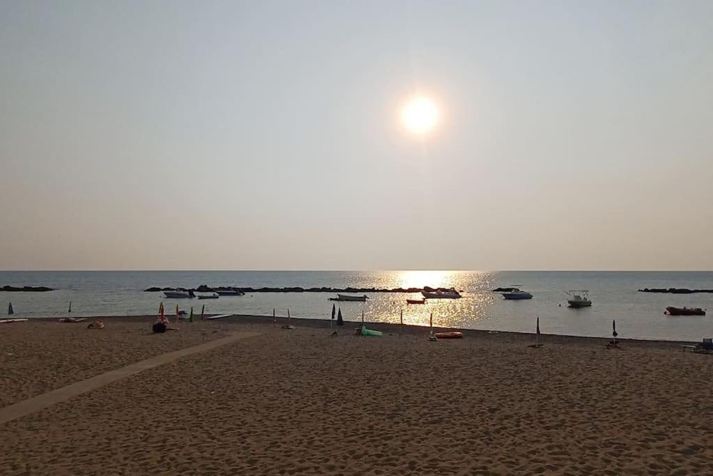 Appartamento sul Lungomare di Torre Melissa