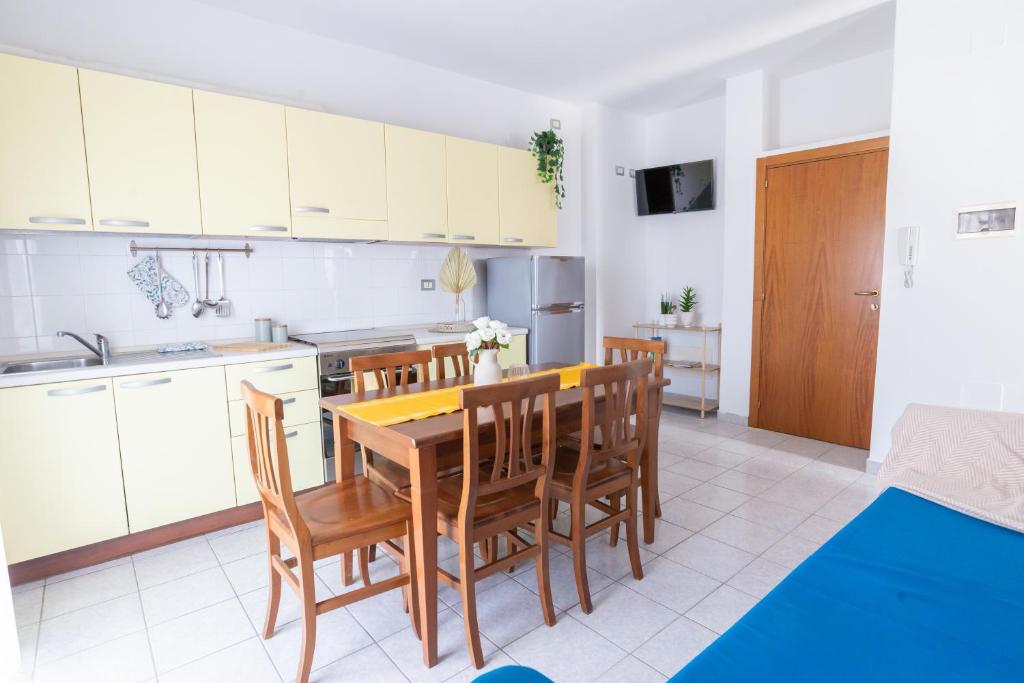 Aqua Family Apartments - Appartamenti con spiaggia, piscina, parcheggio e bici incluse