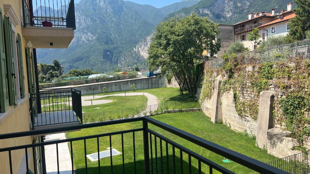 Arco Nice flat with park Villa Federica