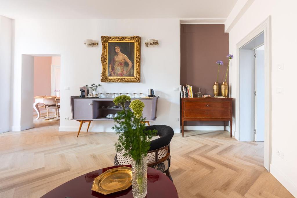 Artieri Suites, Piazza Maggiore