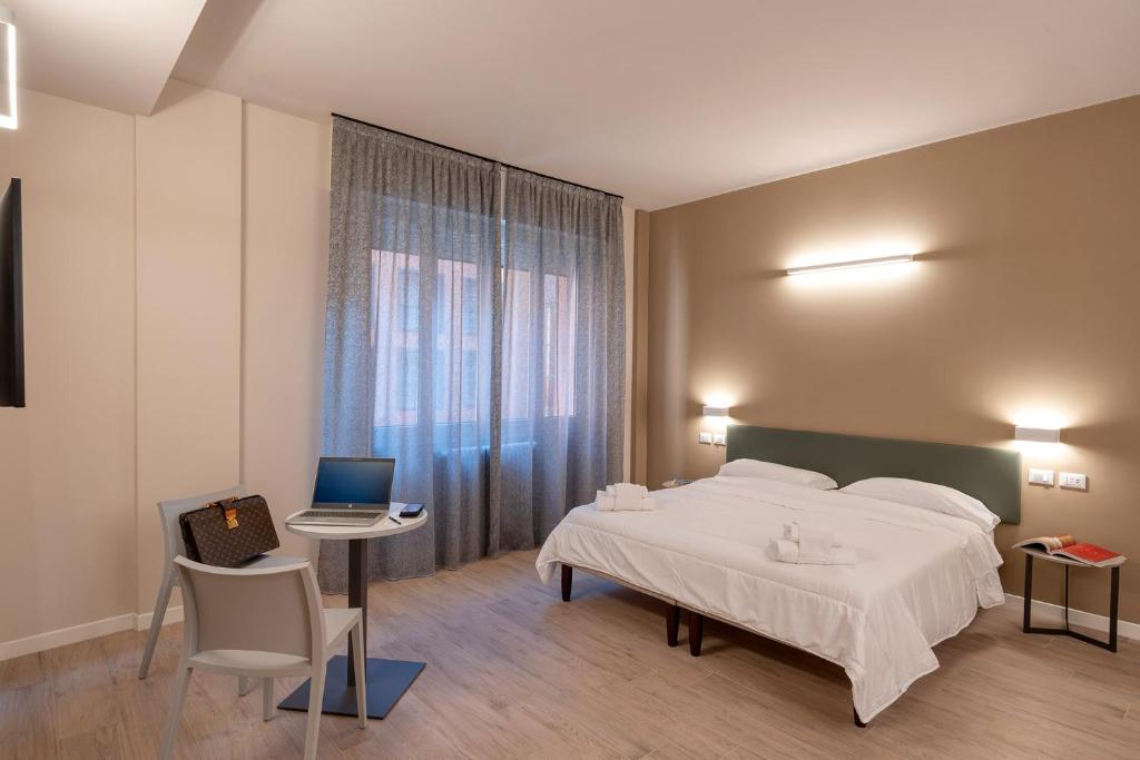 Astoria Comfort Rooms