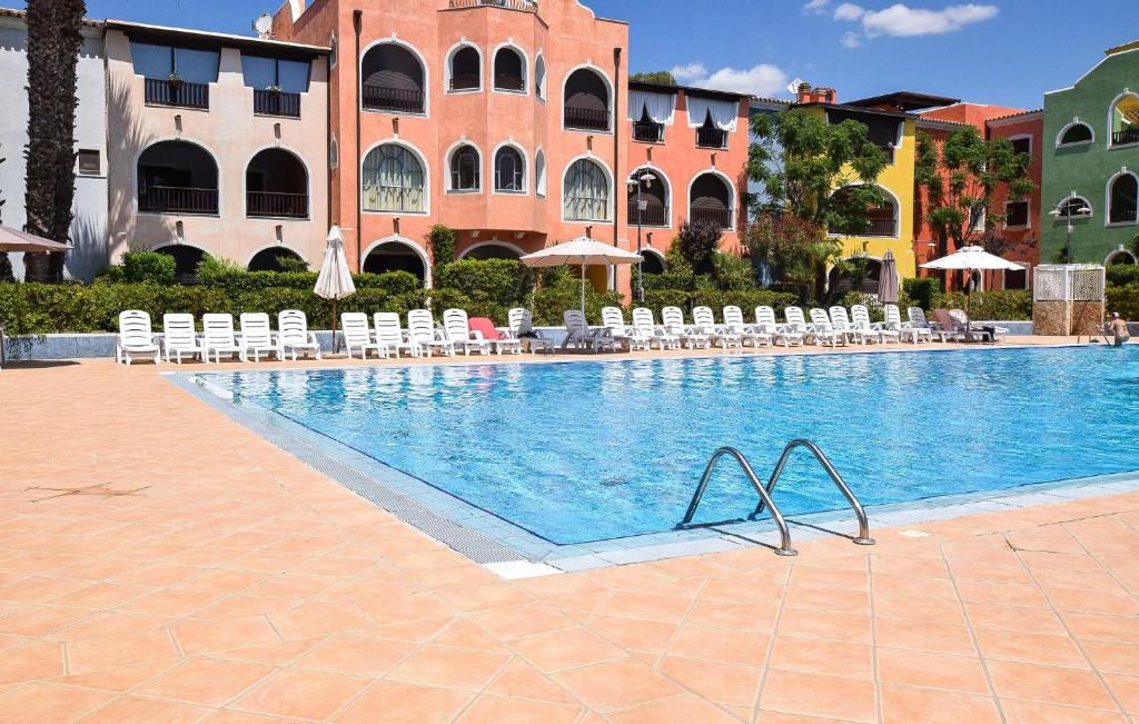 2 Bedroom Cozy Apartment In Marina Di Pisticci