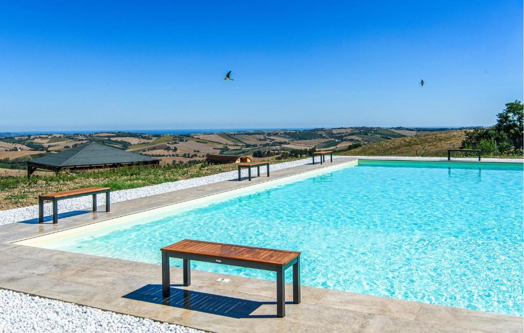 Awesome Home In Terre Roveresche With Wifi