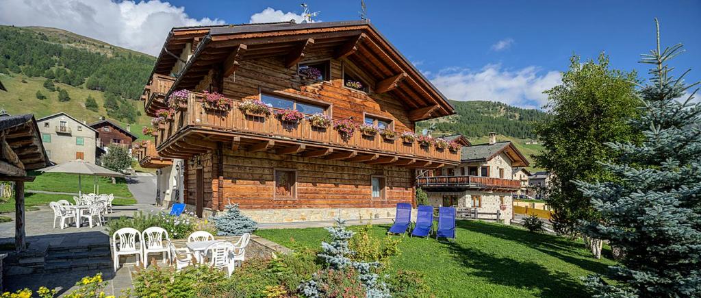 Casa Luminosa Ski in -Ski out 100m - Happy Rentals