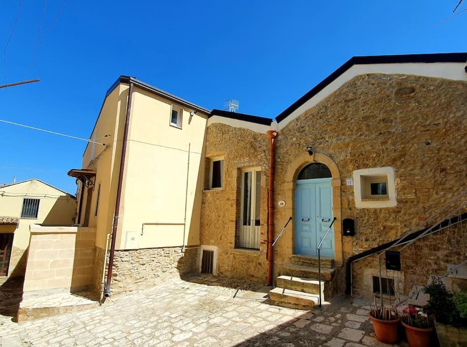 Casa Santa Maria - Beautifully restored house in centro storico Irsina Basilicata Puglia