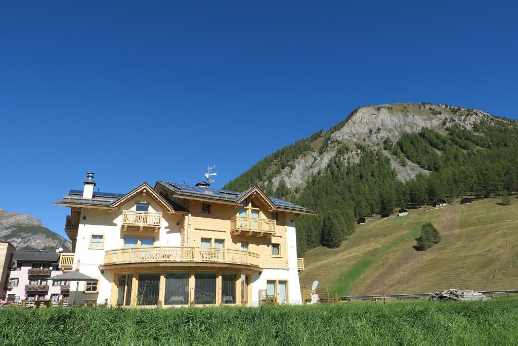 Chalet Elena