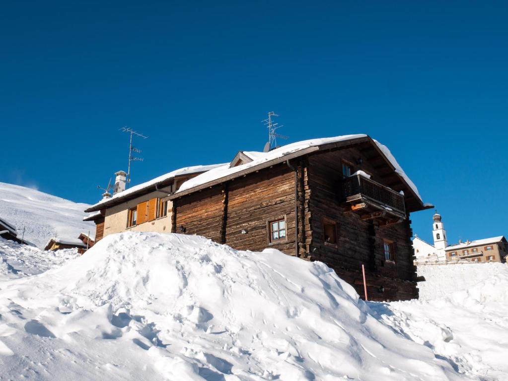 Chalet Garden