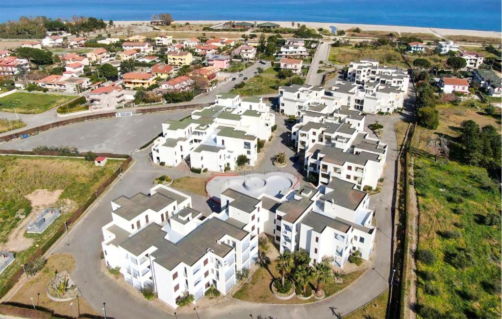 Cozy Apartment In Isca Sullo Ionio With Wifi