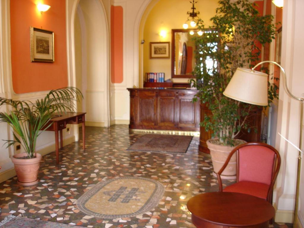 Hotel Excelsior