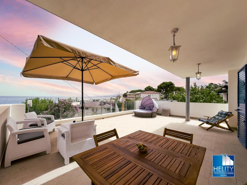 CALALUNGA PIETRAGRANDE - Exclusive Shoreline Haven