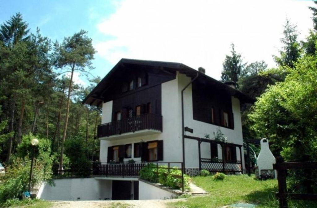 Ferienwohnung für 4 Personen 2 Kinder ca 75 qm in Pur-Ledro, Trentino Ledrosee - a83100