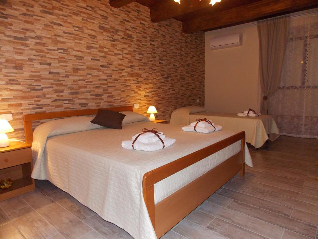 Spacious house in Frascineto with mountain view 130 m²