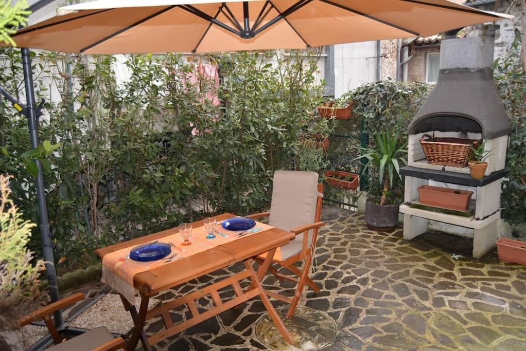 holiday house casella