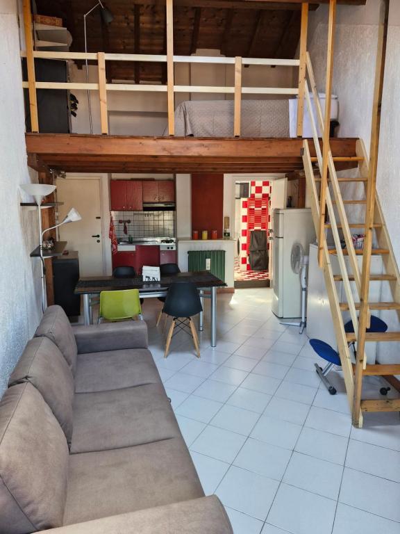 Home Elena
