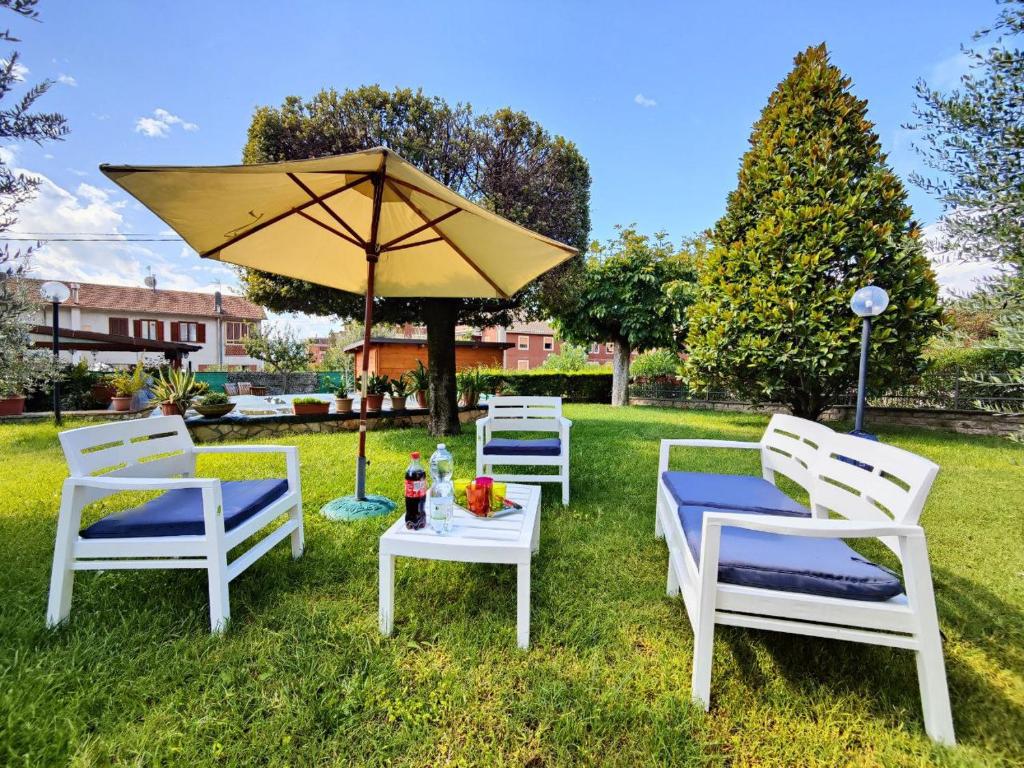 Elegante "Dimora del Capriolo" con Giardino e Parcheggio