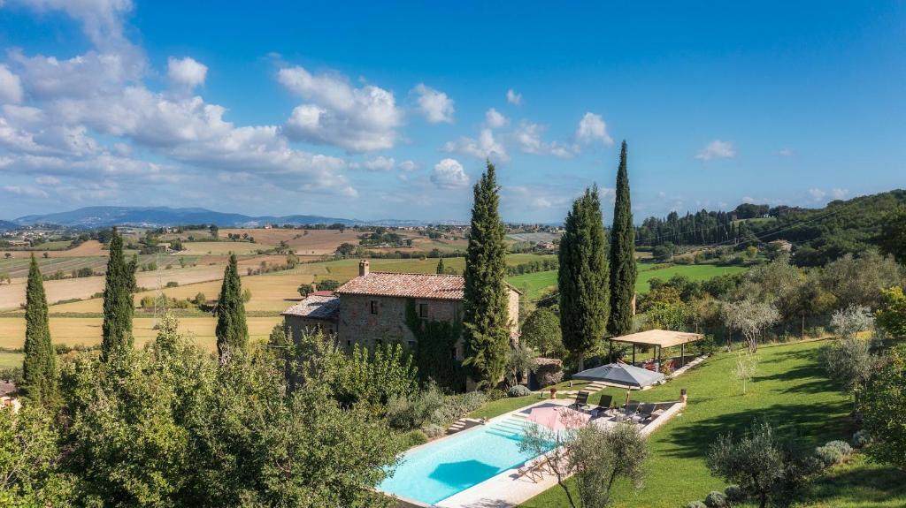 LA VECCHIA PIEVE 8, Emma Villas
