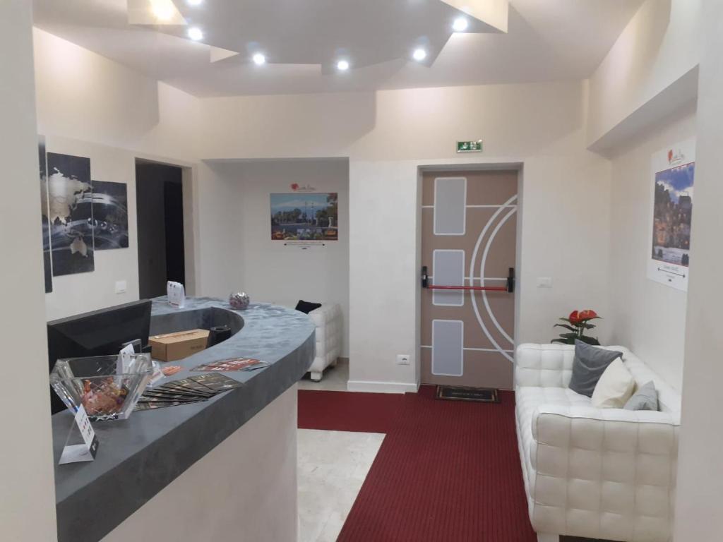 LOVELY BIANCO - Rooms & Apartment