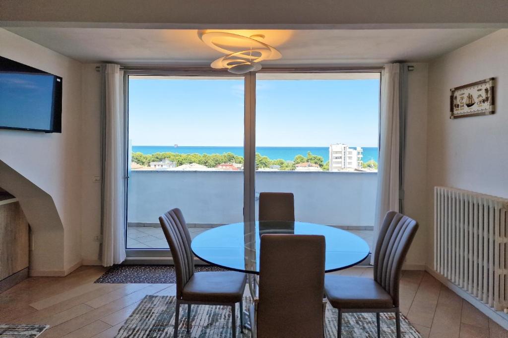 Luxury sea view apartment