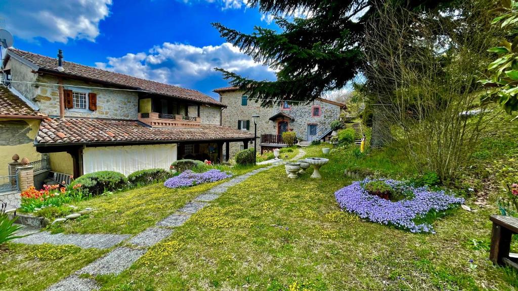 Mazzetti Country House-Vita in campagna con giardino