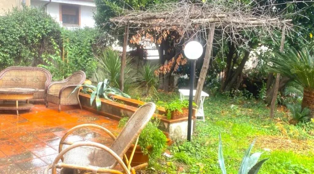 Modern Studio with Mountain View in Marano Marchesato 60 m²