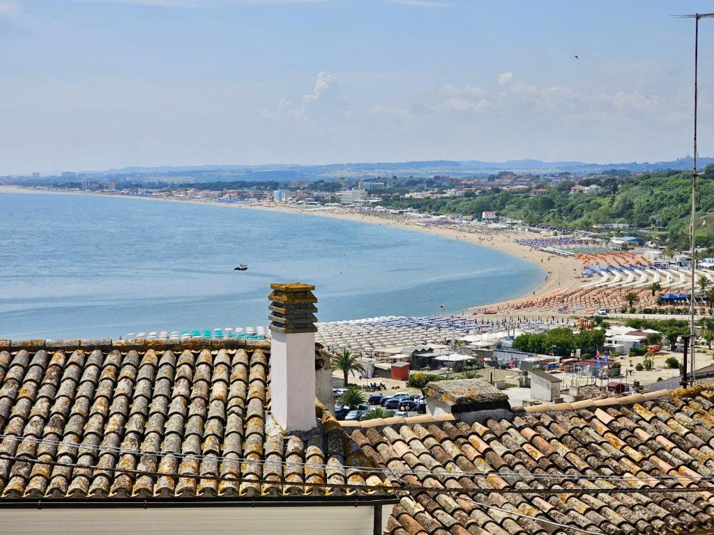 N266 - Numana, deliziosa casa in centro storico