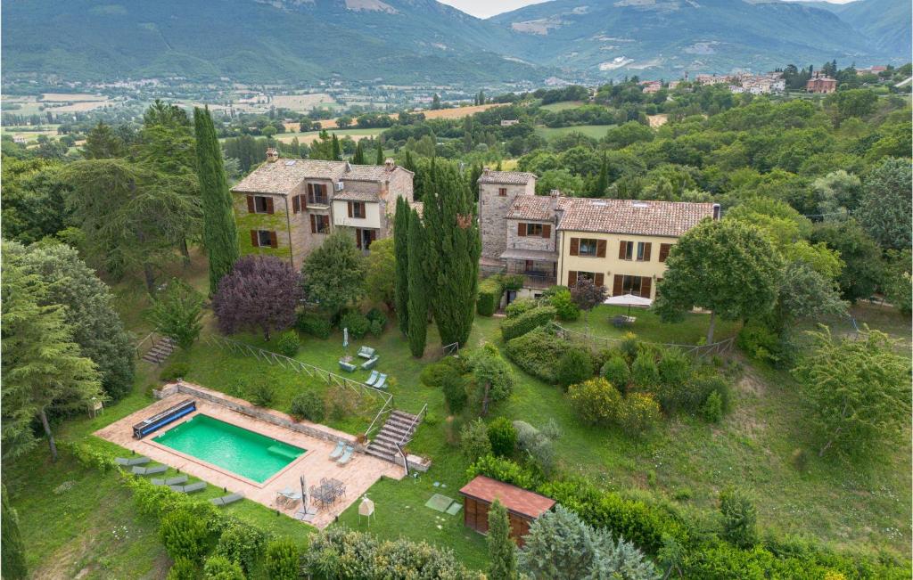 Gorgeous Home In Gualdo Tadino With Kitchen