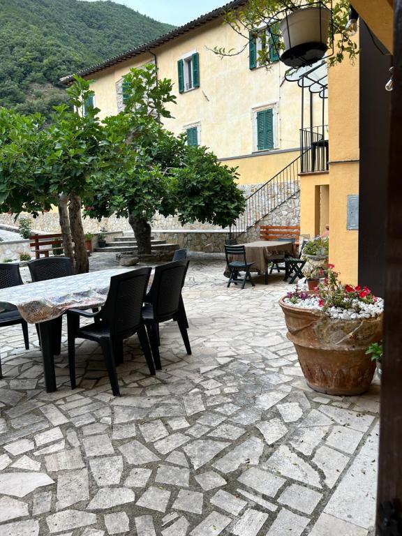 Residence il giardino sul fiume Nera