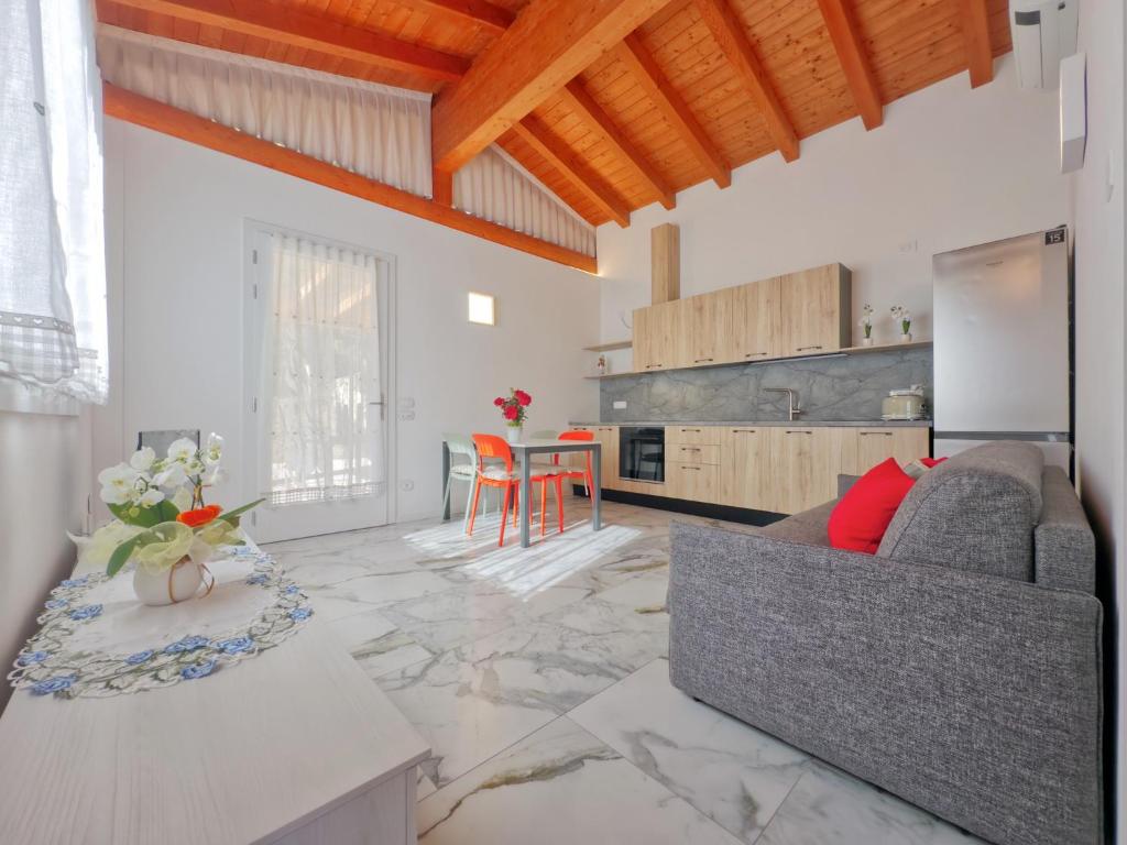 San Giustina House - cozy villa with shared garden
