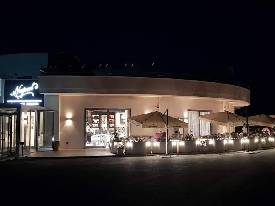 Santa Lucia Hotel