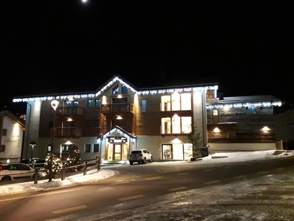 Snowflake Apartment - Livigno