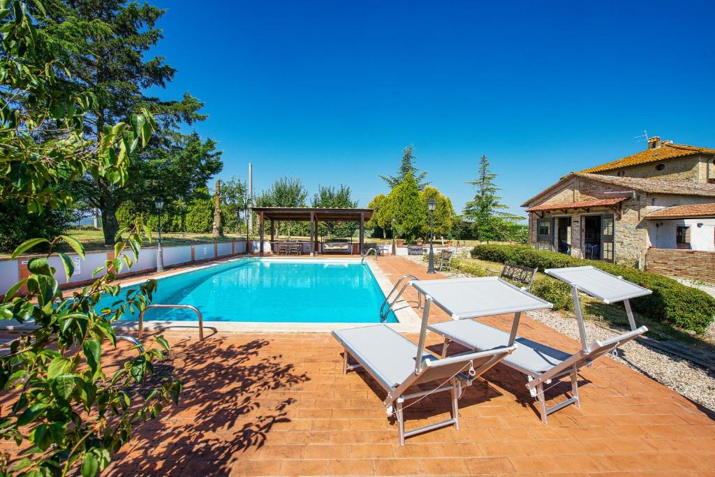 Timeless 19th-Century Villa with Private Pool Oasis