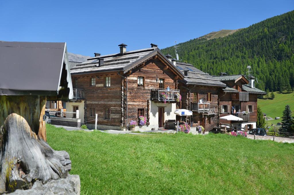 Toilain