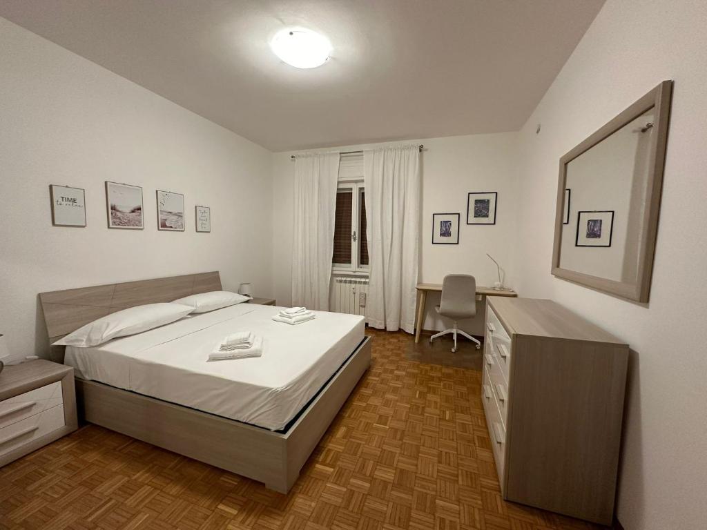 Eleonora's House