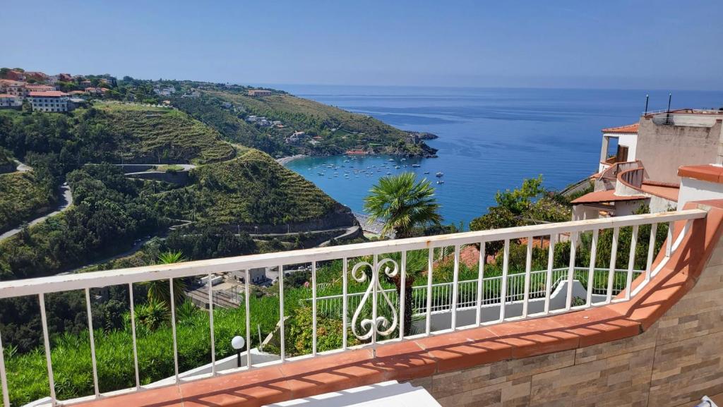 Villa Luna sul mare calabria