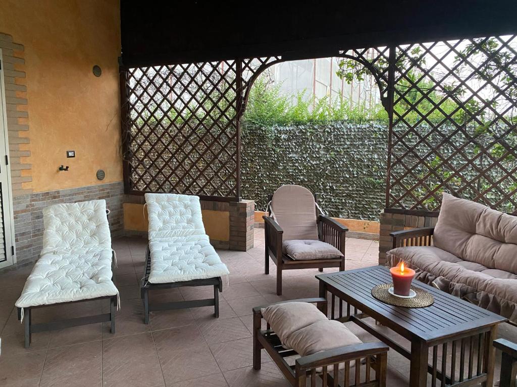Villa con ampio patio