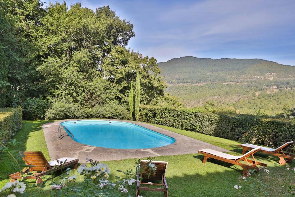 Enchanting Villa in Pieve Santo Stefano with Private Pool