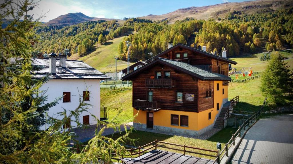 Wood Apartments